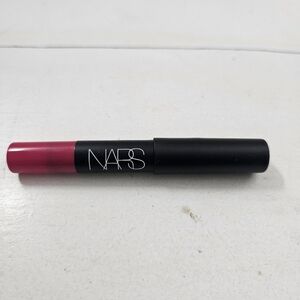 NARS Velvet Matte Lip Pencil Lets Go Crazy